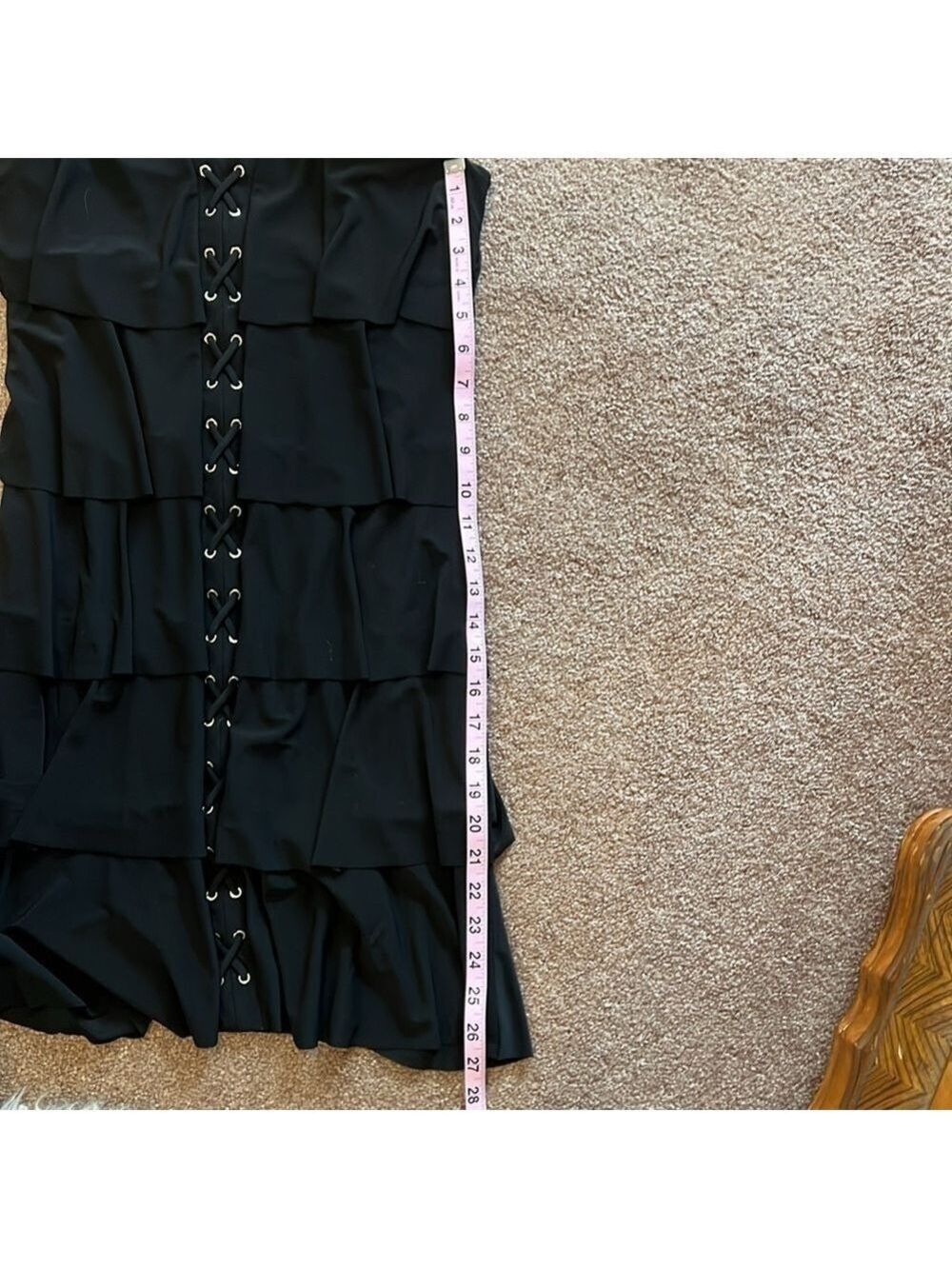 White House Black Market dress. Size XS, black, flowy, feminine, LBD, sleevless. - Picture 11 of 11